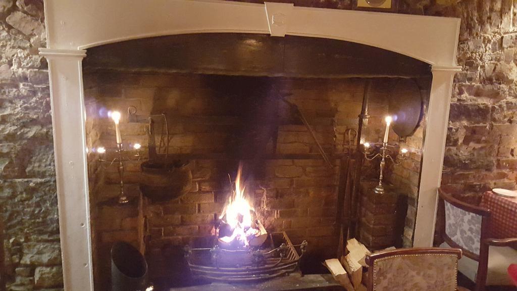 Finnegans Hostel And B&B Accommodation Tralee Bagian luar foto