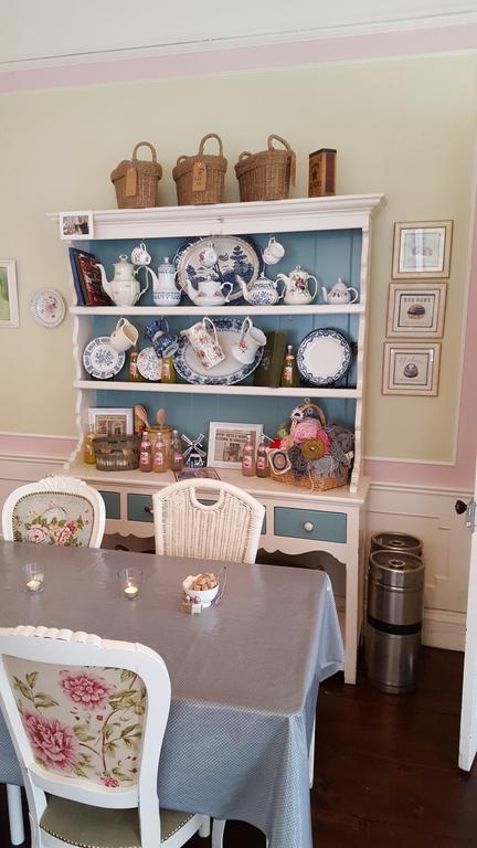 Finnegans Hostel And B&B Accommodation Tralee Bagian luar foto